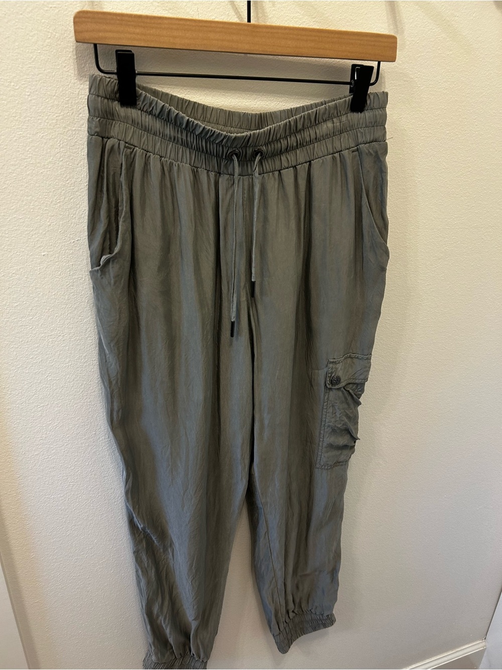 Sweaty Betty Quinn Utility Jogger Small
